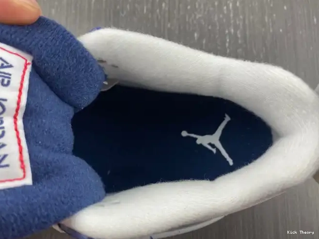 Kick Theory DV1312-200 Rabbit 1 Jordan Year the Retro Air of Low OG 0510